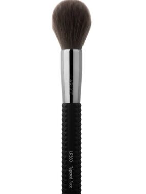 NWOT LARUCE LR360 Tapered Face Brush